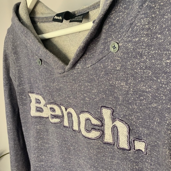 Bench Hoodie XS - Picture 3 of 3
